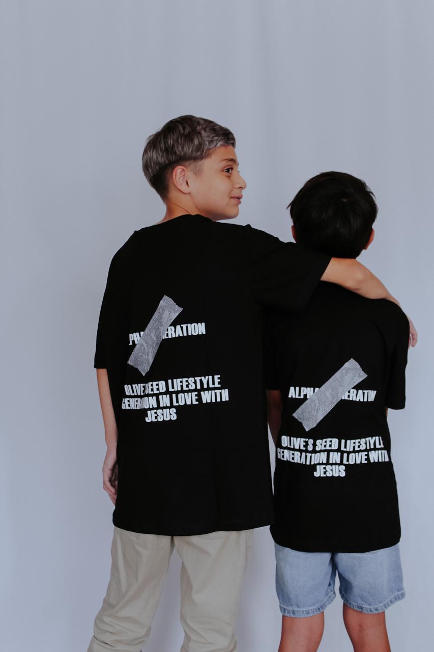 Camiseta Infantil Preta "Generation"
