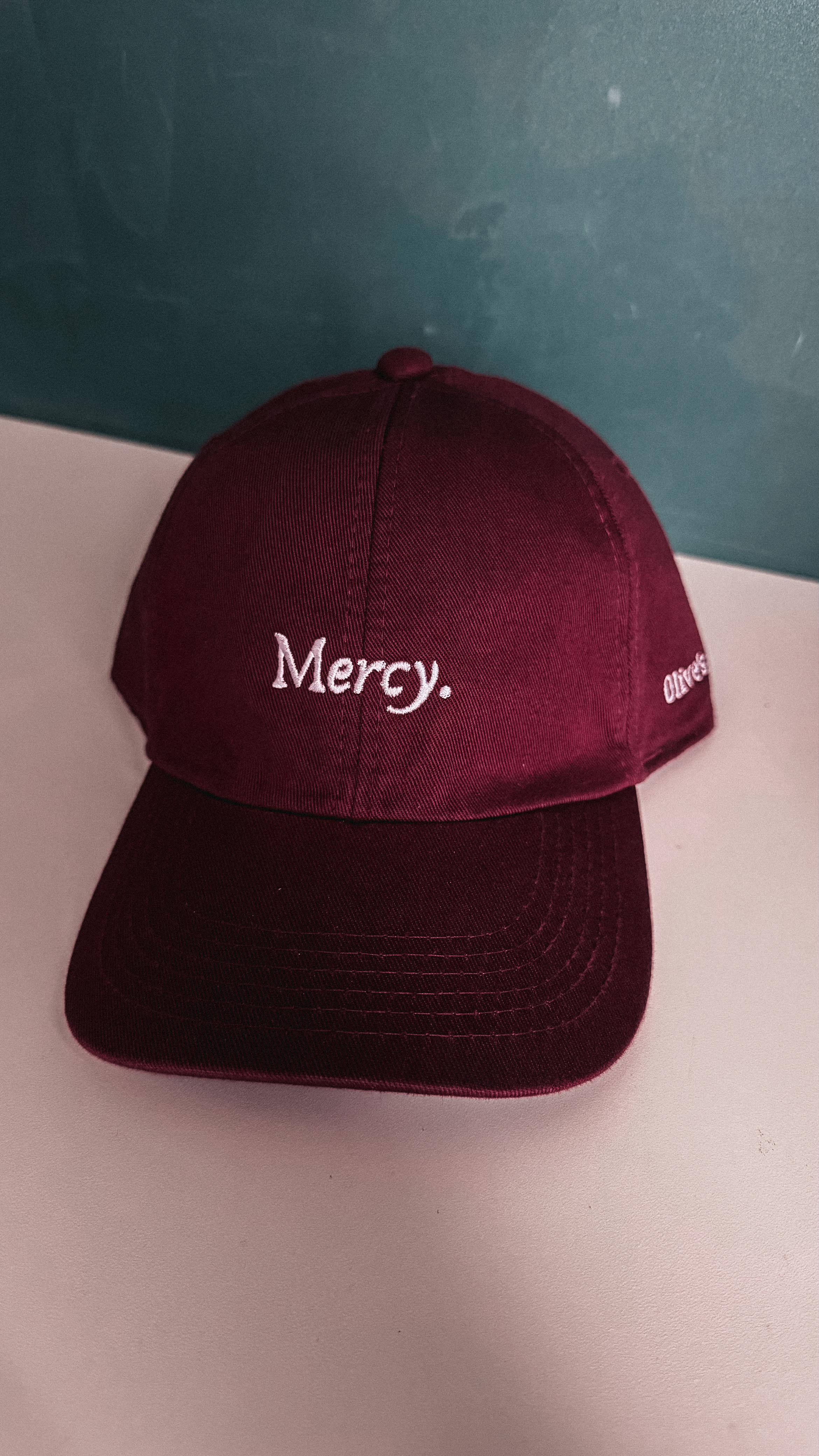 Boné Dad Hat Mercy