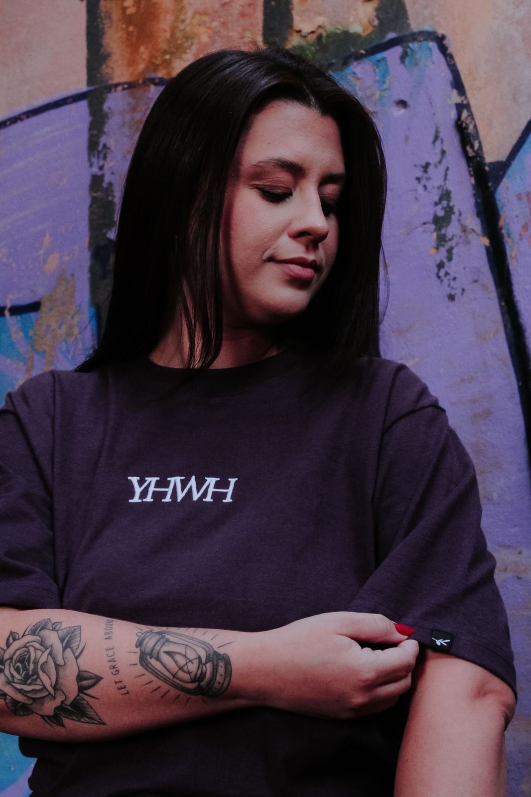 Camiseta YHWH Oversized Bordada