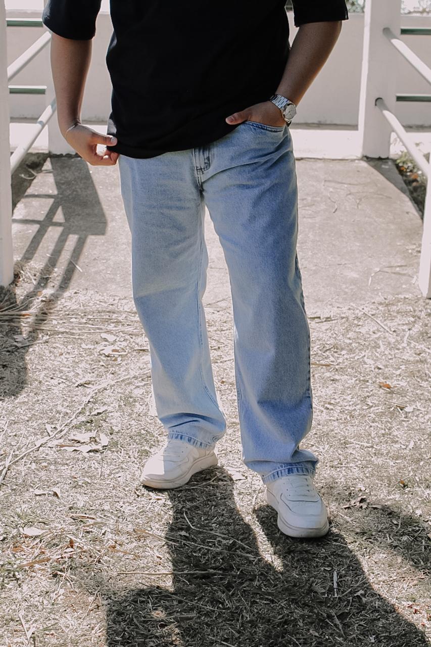 CALÇA JEANS RETA MASCULINA